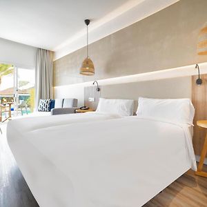 Chambre Standarde Double Côté Piscine